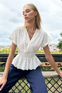 Trend Alaçatı Stili Women's White Double Breasted Collar Lace Scalloped Blouse #8713640