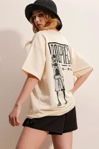 Trend Alaçatı Stili Women's Stone Crew Neck Printed Front and Back, Two Threads Oversized T-Shirt