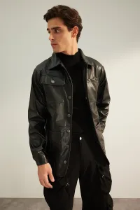 Trendyol Limited Edition Čierna pánska PU bunda pravidelného strihu
