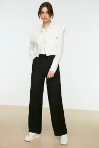 Trendyol Black Comfortable Cut, Woven Trousers with an Elastic Waist #751794