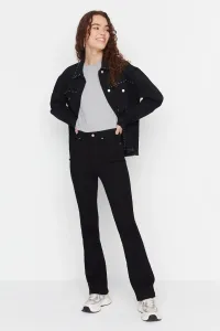 Trendyol Black High Waist Flare džínsy v čiernej farbe, ktoré nevyblednú #5246377