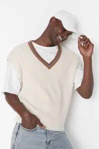 Trendyol Beige Unisex Oversize Fit Wide fit V-neck Knitwear Sweater #762538