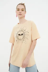 Trendyol Beige Printed Boyfriend Knitted T-Shirt #4977620