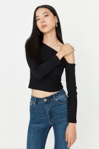 Trendyol Black Fitted/Sticky Knitted Knit Blouse with an Asymmetrical Collar Off-the-Shoulder and Corduroy #785084