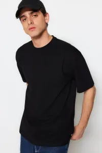 Trendyol Pánske Čierne Basic tričko s krátkym rukávom 100% Bavlna Uvoľnená posádka s krátkym rukávom #4306974