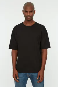 Trendyol Black Men's Basic Oversized/Wide Cut Crew Neck Short Sleeved T-Shirt