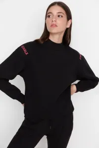 Trendyol Black Stand-Up Collar Loose Thick Knitted Sweatshirt with Fleece Inside #5345747