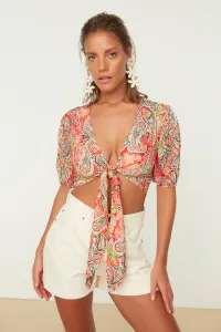 Trendyol Paisley Patterned Viscose Beach Blouse with Crop Tie Detail #4316477