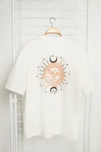 Trendyol Plus Size Ecru Oversize/Wide-Fit 100% Cotton Mystic Printed Comfort T-Shirt