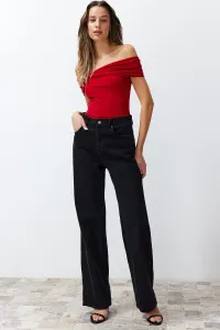 Trendyol Red Carmen Collar Fitted Flexible Crop Knitted Blouse