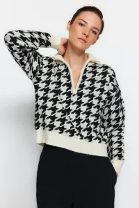 Trendyol jemné textúrované páčidlo Ecru, vzorovaný pletený sveter