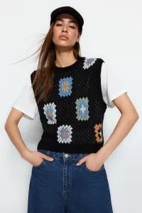 Trendyol čierny textúrovaný pletený sveter #7239776