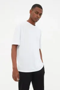 Trendyol biely pánsky uvoľnený/pohodlný strih, bavlnené tričko s krátkym rukávom s krátkym rukávom s textovou potlačou