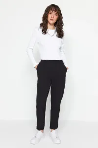 Trendyol Čierne vrecko detailné tkané nohavice s elastickým pásom