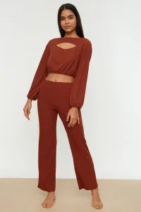 Trendyol Cinnamon Cut-Out Detailed Camisole Knitted Pajamas Set