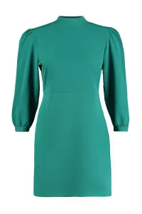 Trendyol Curve Smaragdovo zelené A-line mini tkané šaty