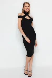 Trendyol Black Fitted Window/Cut Sweater Out Detailed Evening Dress