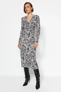 Trendyol Čierne vzorované prekrytie detailné midi pletené šaty s dlhým rukávom #7572218