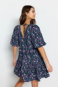 Trendyol Navy Blue Wide Cut Mini tkané šaty s kvetinovým vzorom
