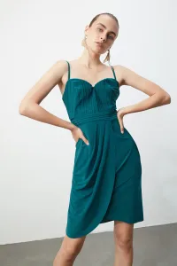 Trendyol Smaragdovo zelené rebro detailné šaty