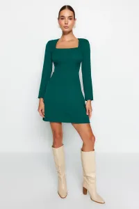 Trendyol Smaragdovo zelený štvorcový výstrih mini tkané šaty