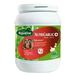 Výživový doplnok – cesnak nutrigarlic pre kone a poníky 900 g  No Size