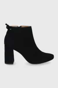 Kožené členkové topánky Wojas dámske, čierna farba, na podpätku #182440
