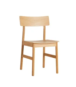 Jedálenská stolička 