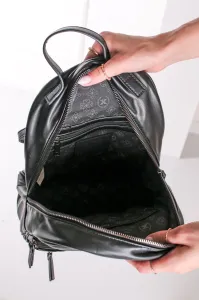 Čierny prešívaný ruksak 184199