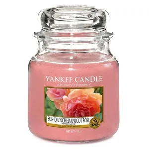 Yankee Candle Aromatická sviečka strednej Sun-Drenched Apricot Rose 411 g